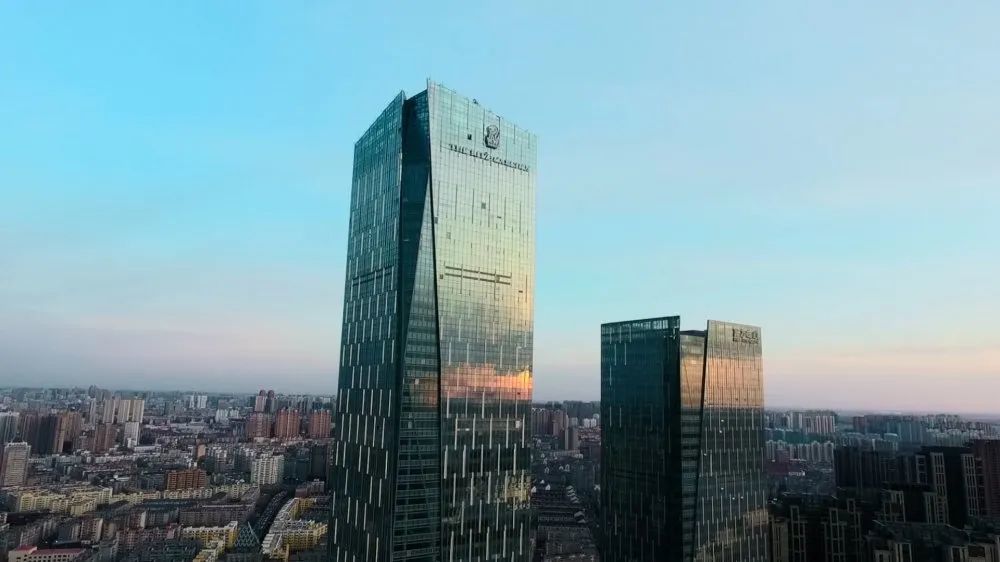 哈哈哈，哈爾濱麗思卡爾頓，頓時出奇！